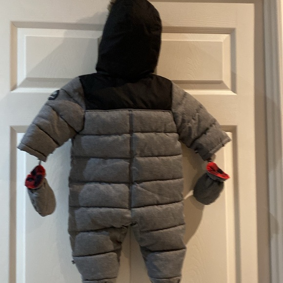 Canadiana Infant Unisex Winter Puffer Snowsuit Pram Suit Size 3-6 Months Baby - Picture 8 of 13